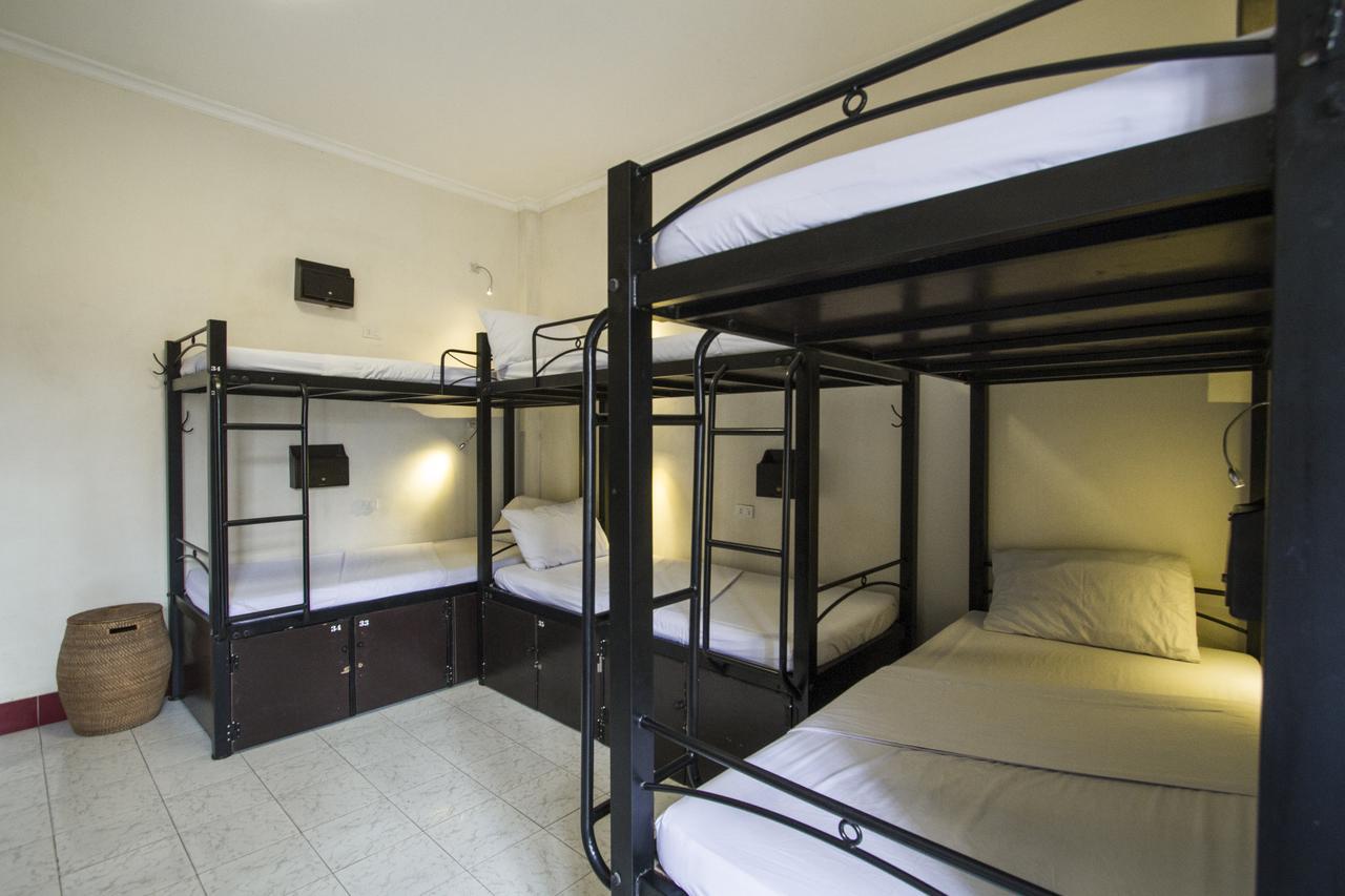 Vietnam Backpacker Hostels - Original Ханой Экстерьер фото